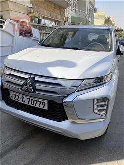 میتسوبیشی پاجیرۆ سپۆرت
